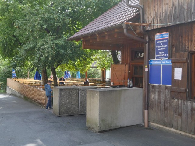 Meyer Kathi Brauerei -panimoravintolassa oli aika hiljaista.